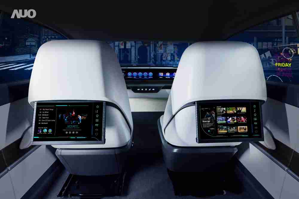 EBpay新一代Smart Cockpit 2024，，以Micro LED先进显示技术优势，，，，创建〝可卷式后座娱乐显示器〞，，，仅在互动时才显示出所需画面及信息，，扩充更丰富的娱乐和交互信息服务，，，获国际奖项荣耀